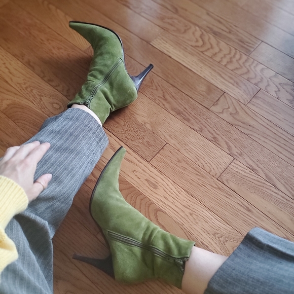 Lodi Suede Deep Green Ankle Boots size 5 - Picture 6 of 7